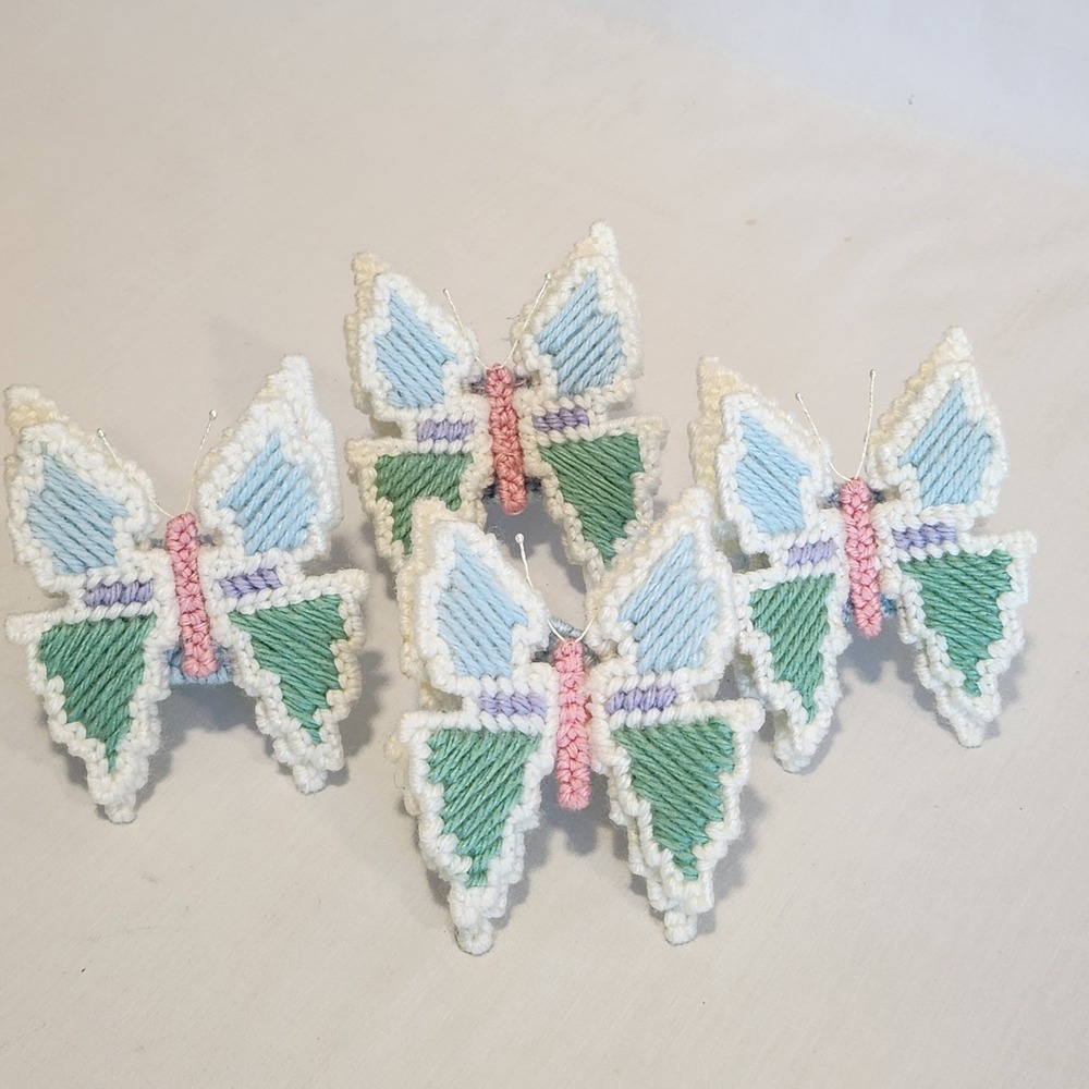 Handmade‎ Plastic Canvas Butterfly Napkin Rings Pastel Set of 4 Spring Easter